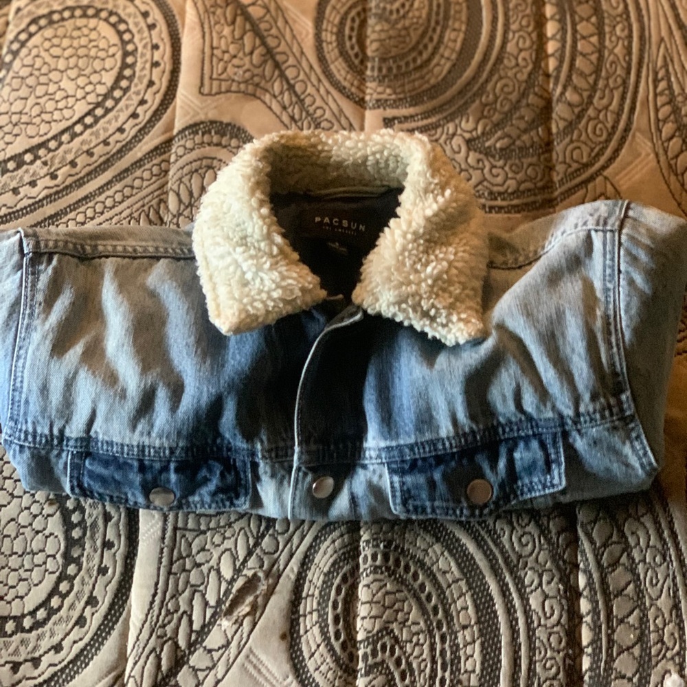 PacSun Blue Denim Jacket with Cream Sherpa Collar
